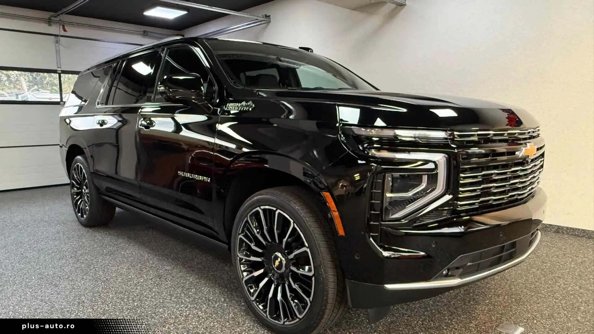Chevrolet Suburban High Country 6.2 V8 426 CP 4x4