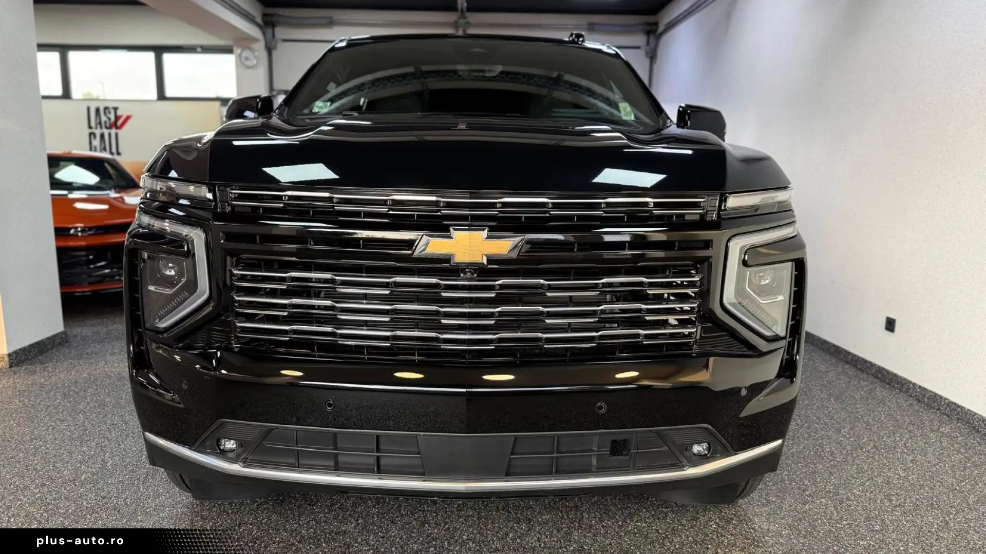 Chevrolet Suburban High Country 6.2 V8 426 CP 4x4