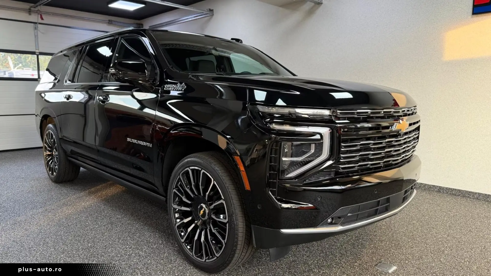 Chevrolet Suburban High Country 6.2 V8 426 CP 4x4