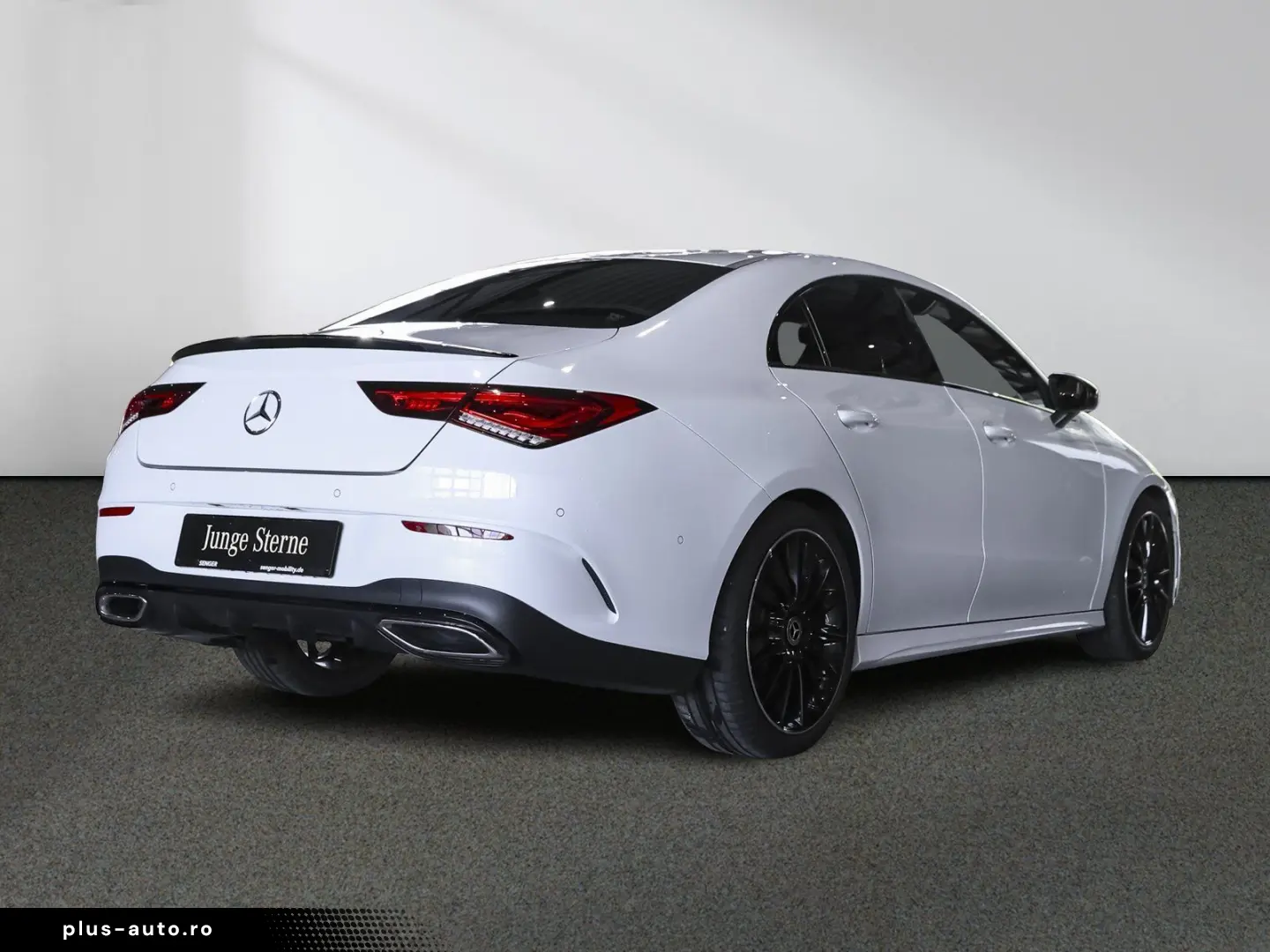 MERCEDES-BENZ CLA 250 4M AMG Night 19  Pano Kamera CarPlay