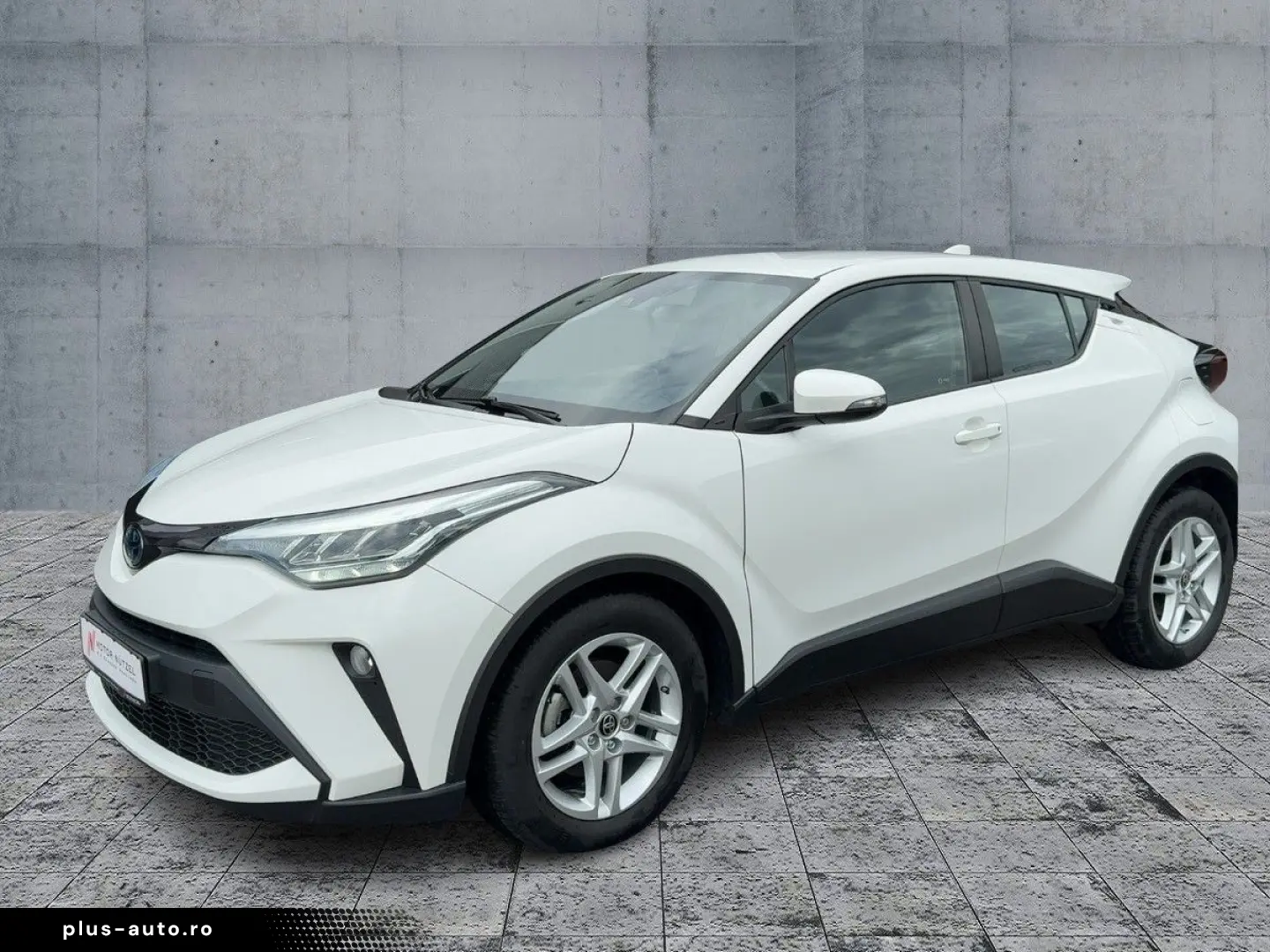TOYOTA C-HR 1.8 HSD 4x2 Bi-LED RFK GRA DAB LM