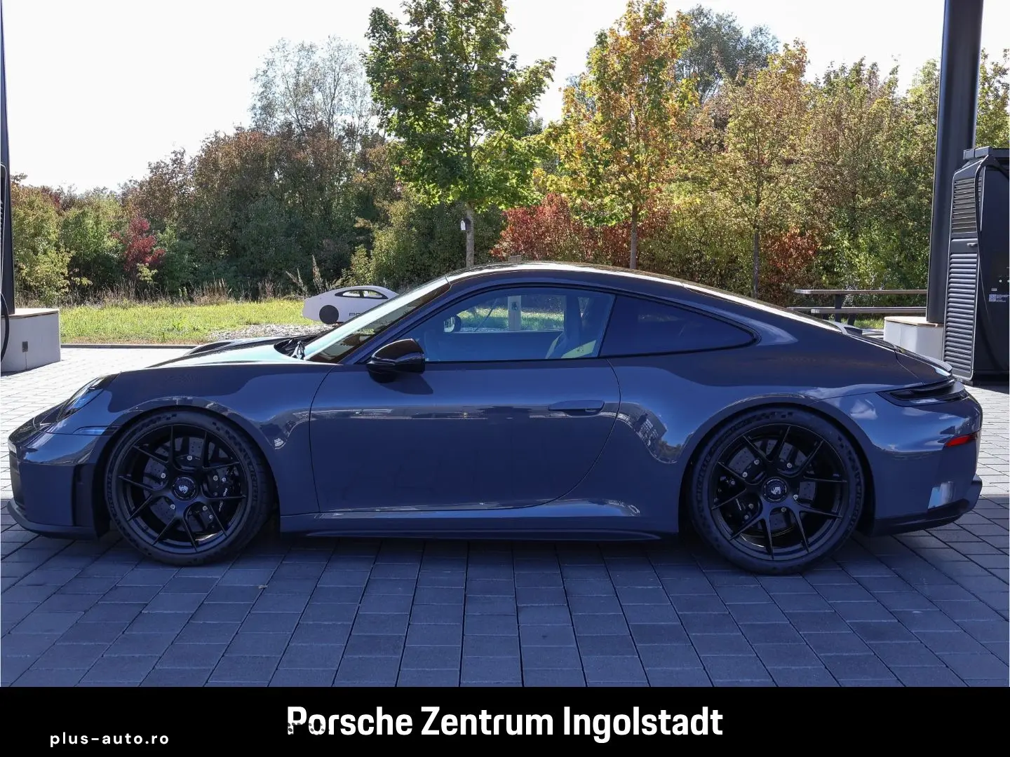 PORSCHE 992 911 GT3 Touring PCCB Liftachse Leichtbau Pak