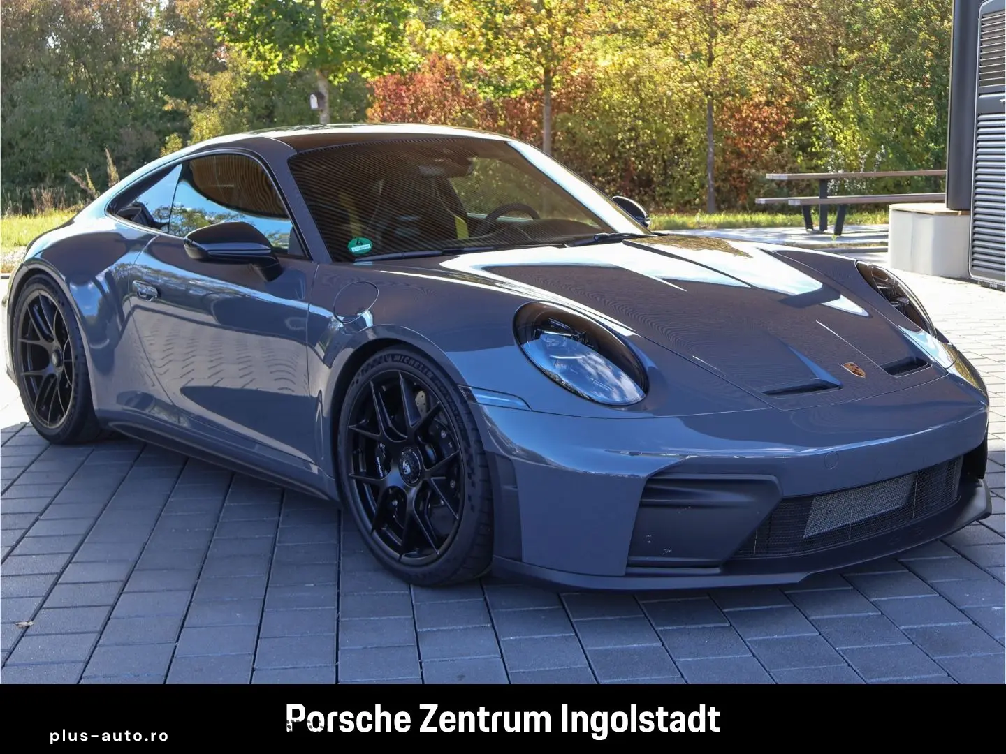 PORSCHE 992 911 GT3 Touring PCCB Liftachse Leichtbau Pak