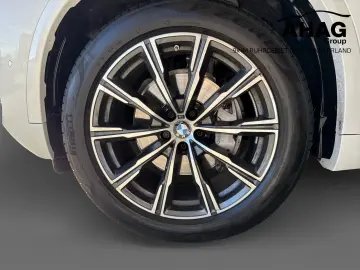 BMW X5 xDrive40d M-Sport   AHK   ACC   H K   PANO