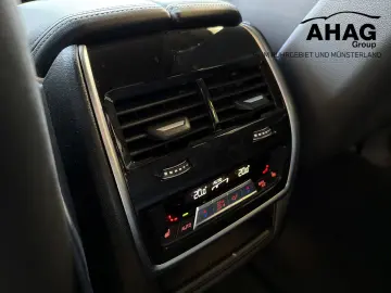 BMW X5 xDrive40d M-Sport   AHK   ACC   H K   PANO