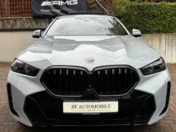 BMW X6 xDr30d M Sport PANO-SKY B&W 2Achs Massag 360