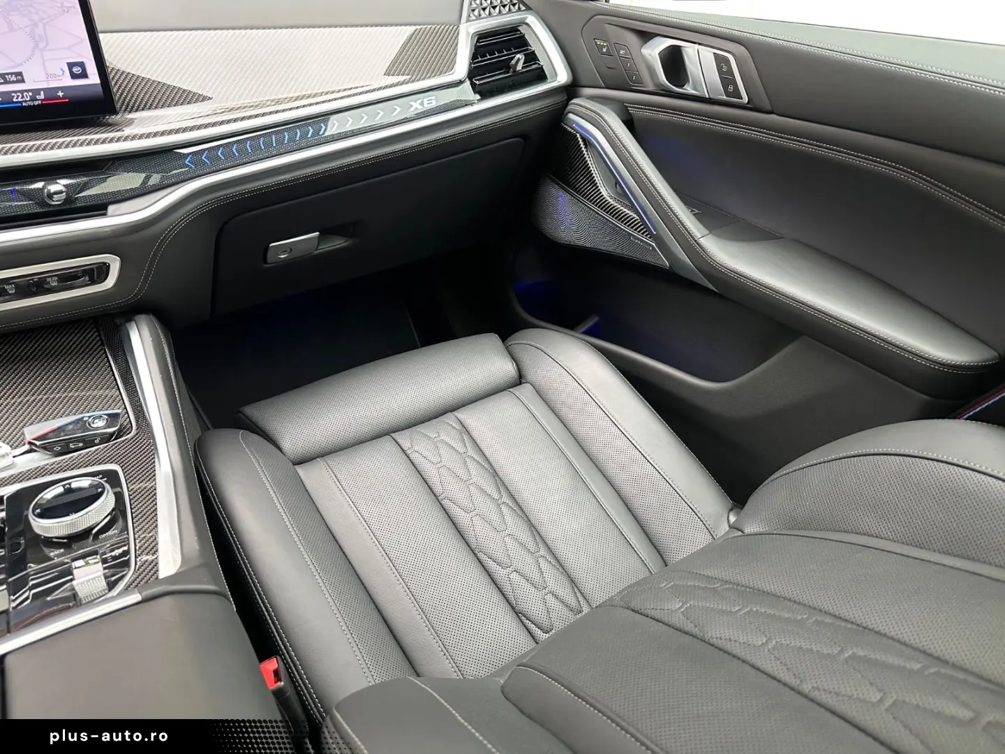 BMW X6 xDr30d M Sport PANO-SKY B&W 2Achs Massag 360