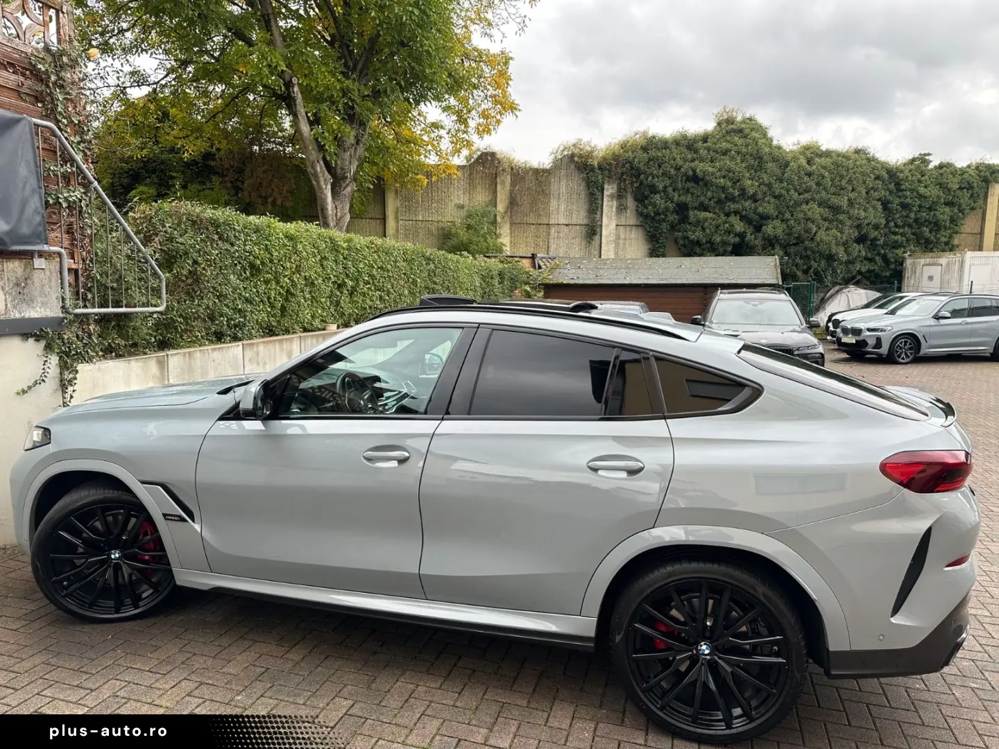 BMW X6 xDr30d M Sport PANO-SKY B&W 2Achs Massag 360