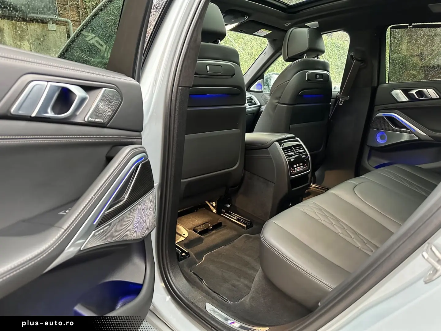 BMW X6 xDr30d M Sport PANO-SKY B&W 2Achs Massag 360
