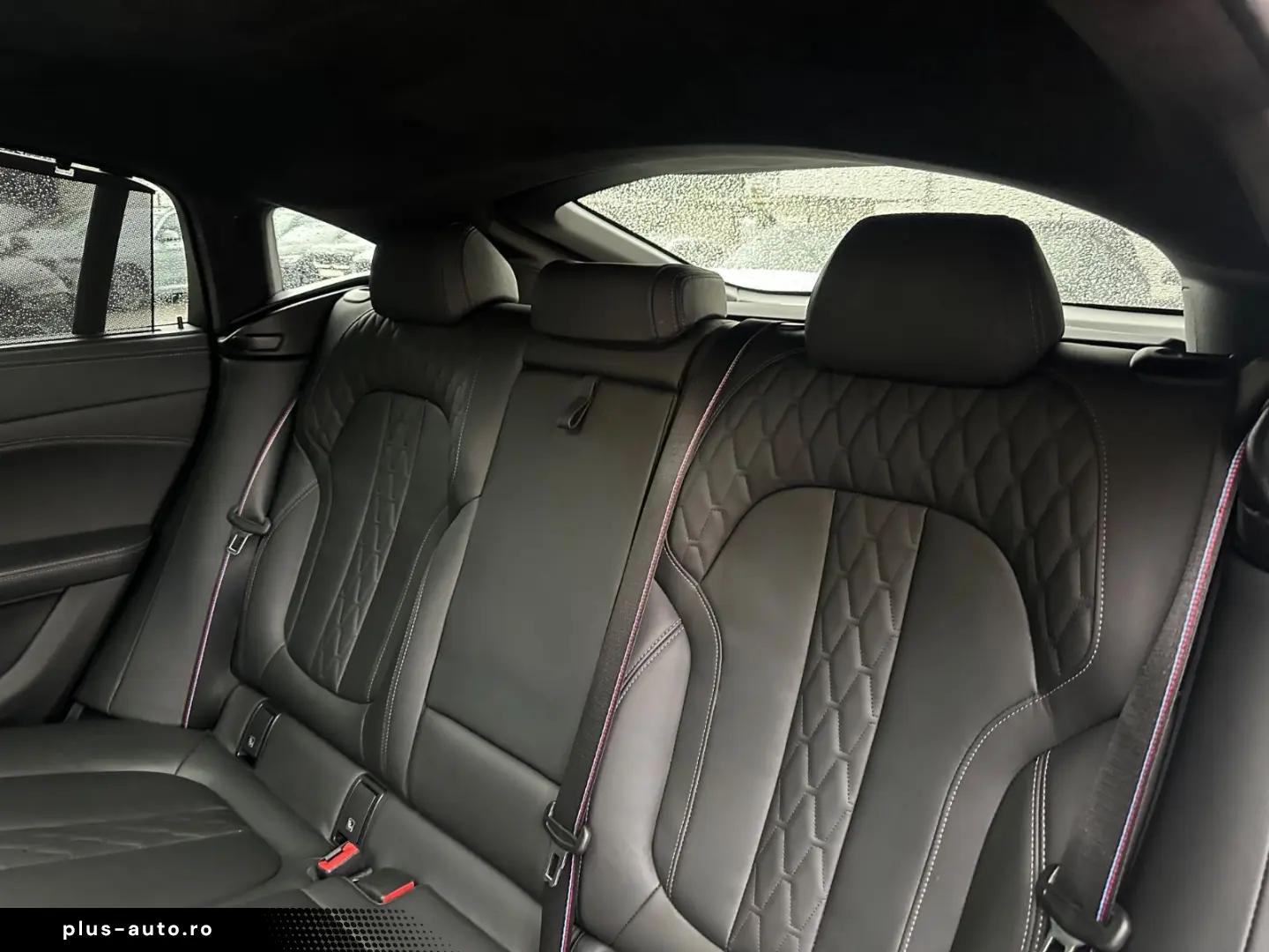 BMW X6 xDr30d M Sport PANO-SKY B&W 2Achs Massag 360