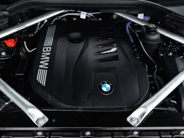 BMW X5 40 i xDrive M Sport LP 120.000 Euro
