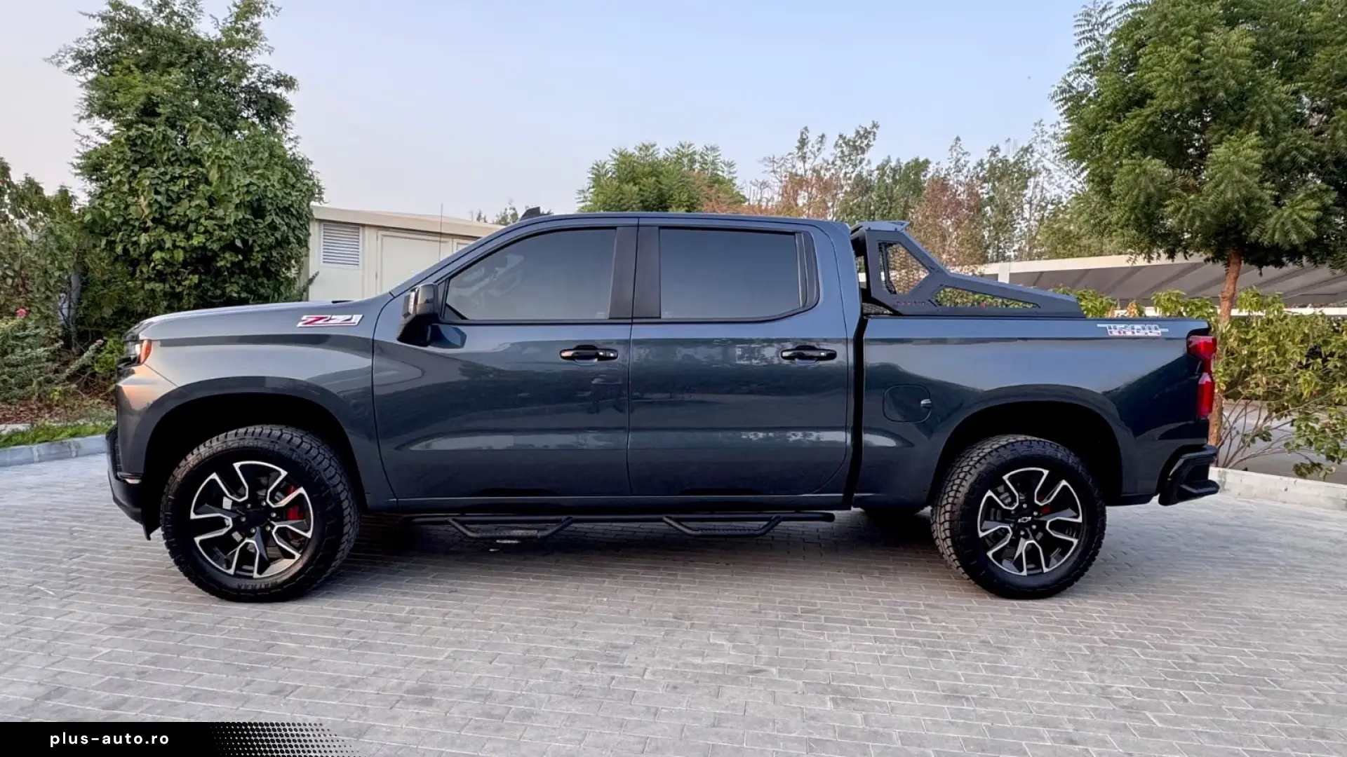 Chevrolet Silverado Z71 V8 4x4 – 360 CP