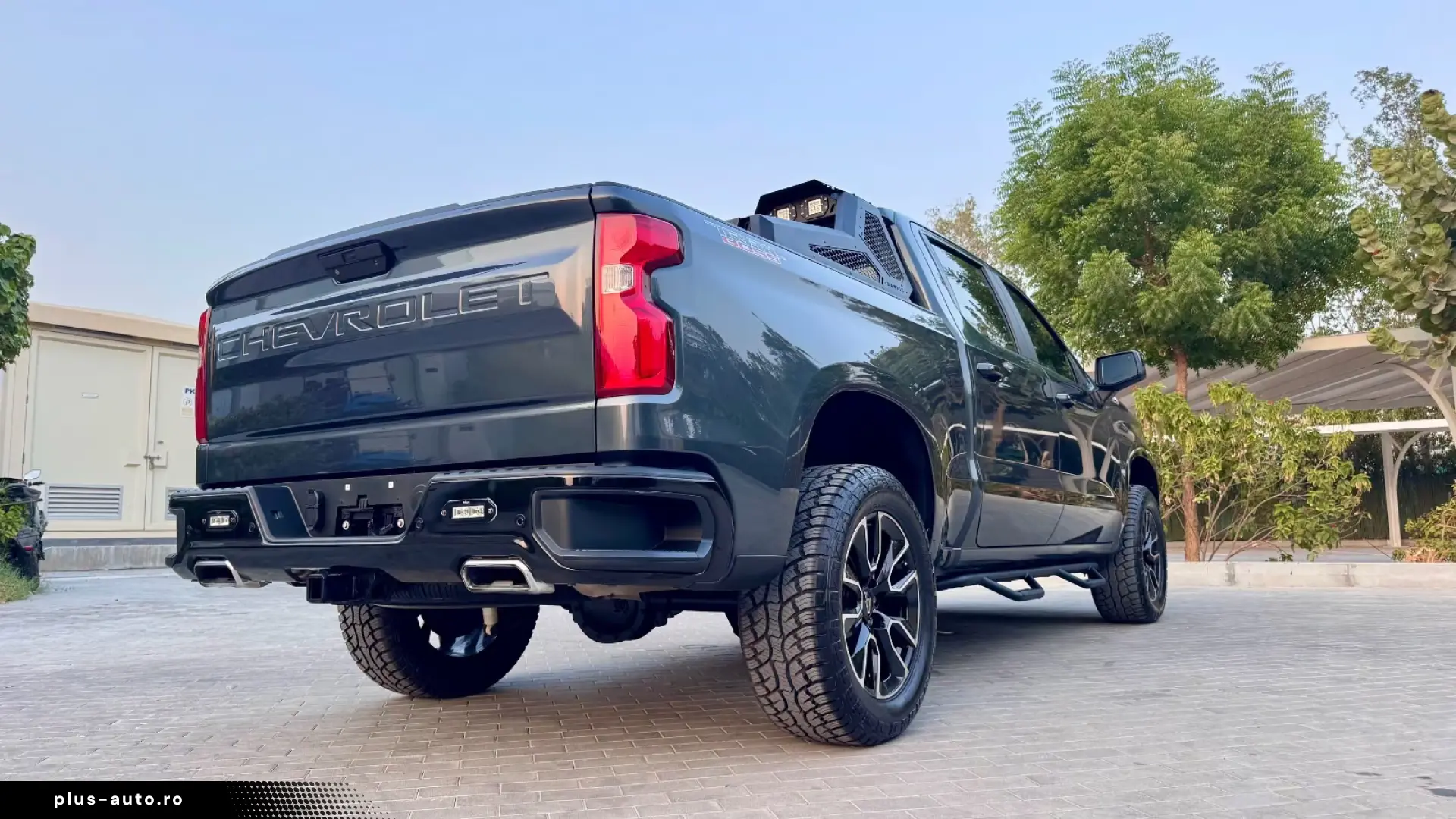 Chevrolet Silverado Z71 V8 4x4 – 360 CP