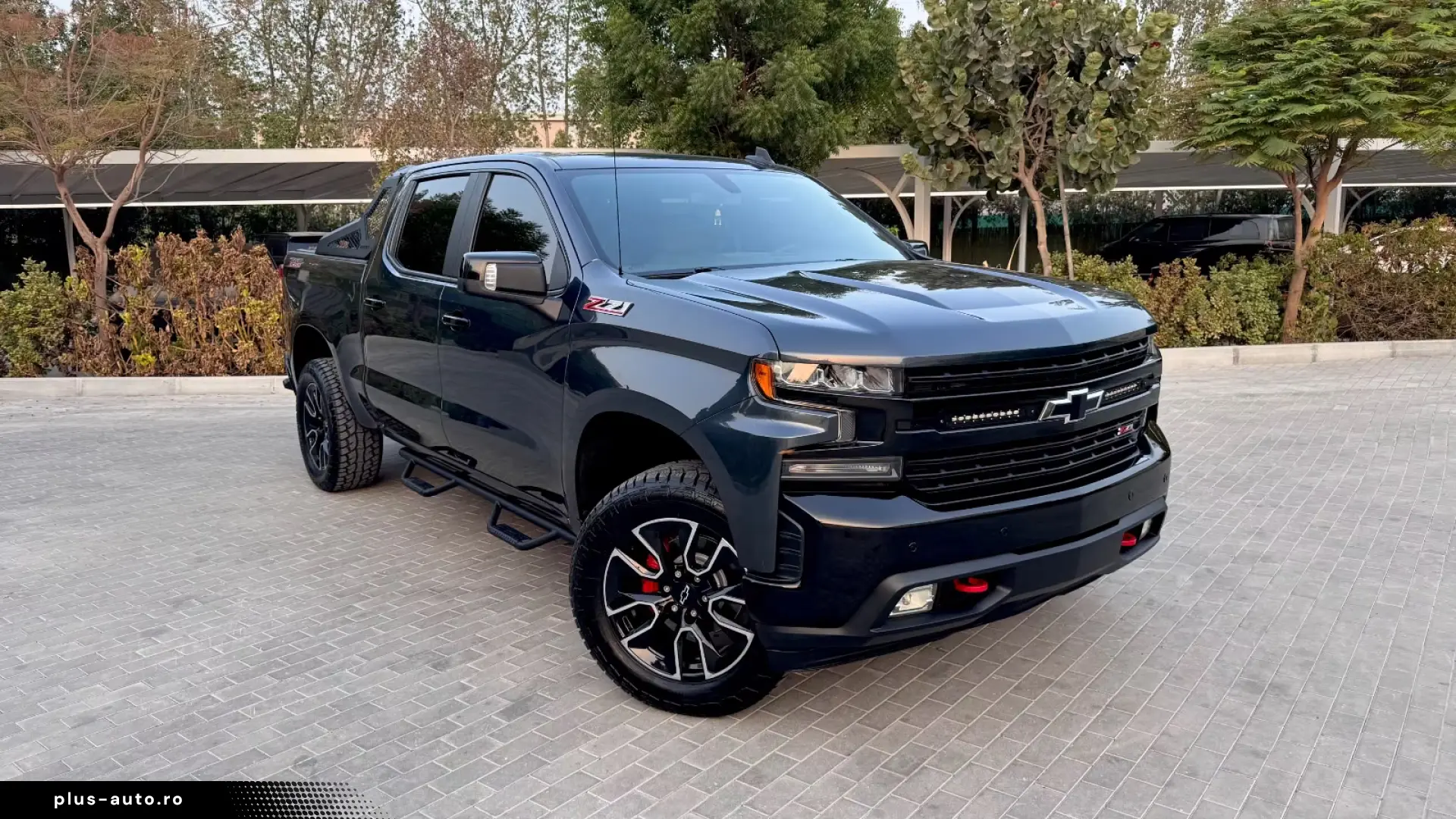 Chevrolet Silverado Z71 V8 4x4 – 360 CP