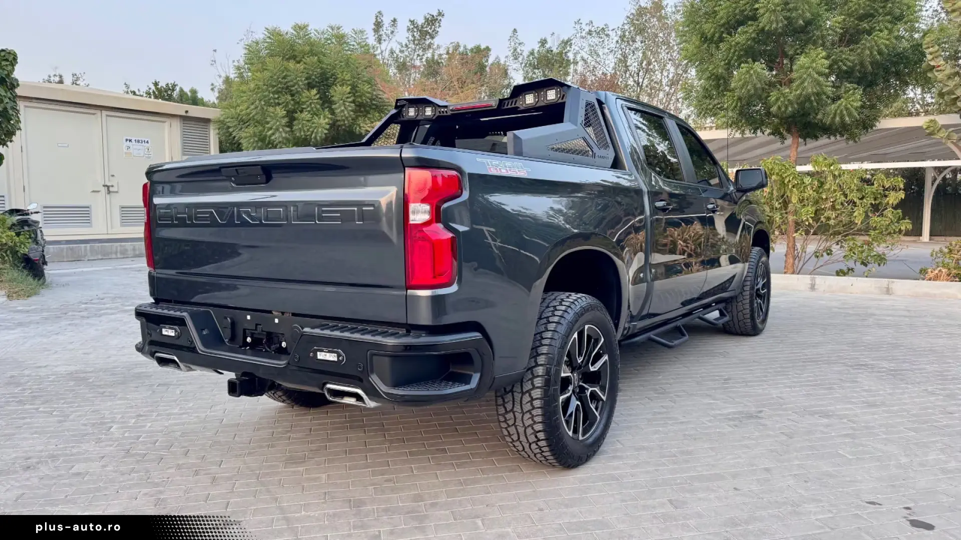 Chevrolet Silverado Z71 V8 4x4 – 360 CP