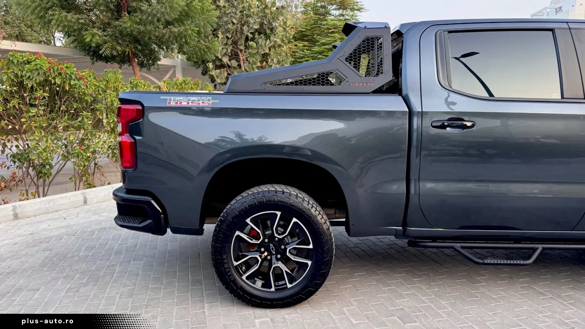 Chevrolet Silverado Z71 V8 4x4 – 360 CP