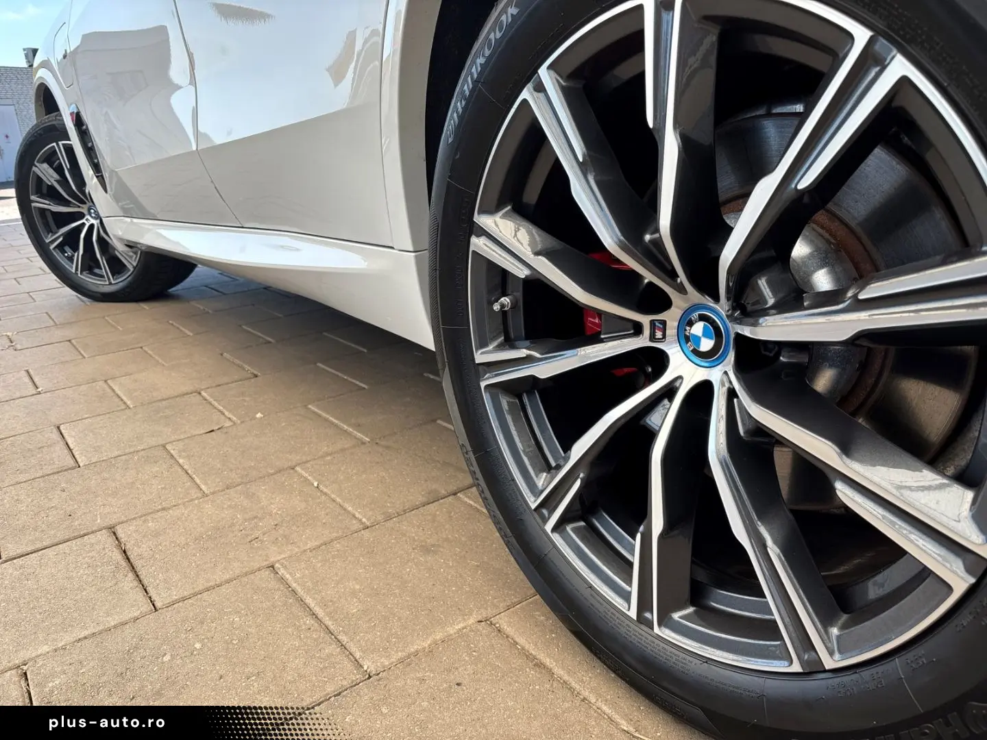BMW X5 xDrive50e Hybrid M Sport AHK Pano Massage