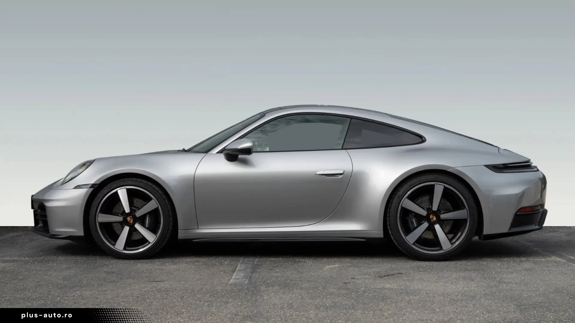 Porsche 992 992-2 911 Carrera SportDesign package BOSE