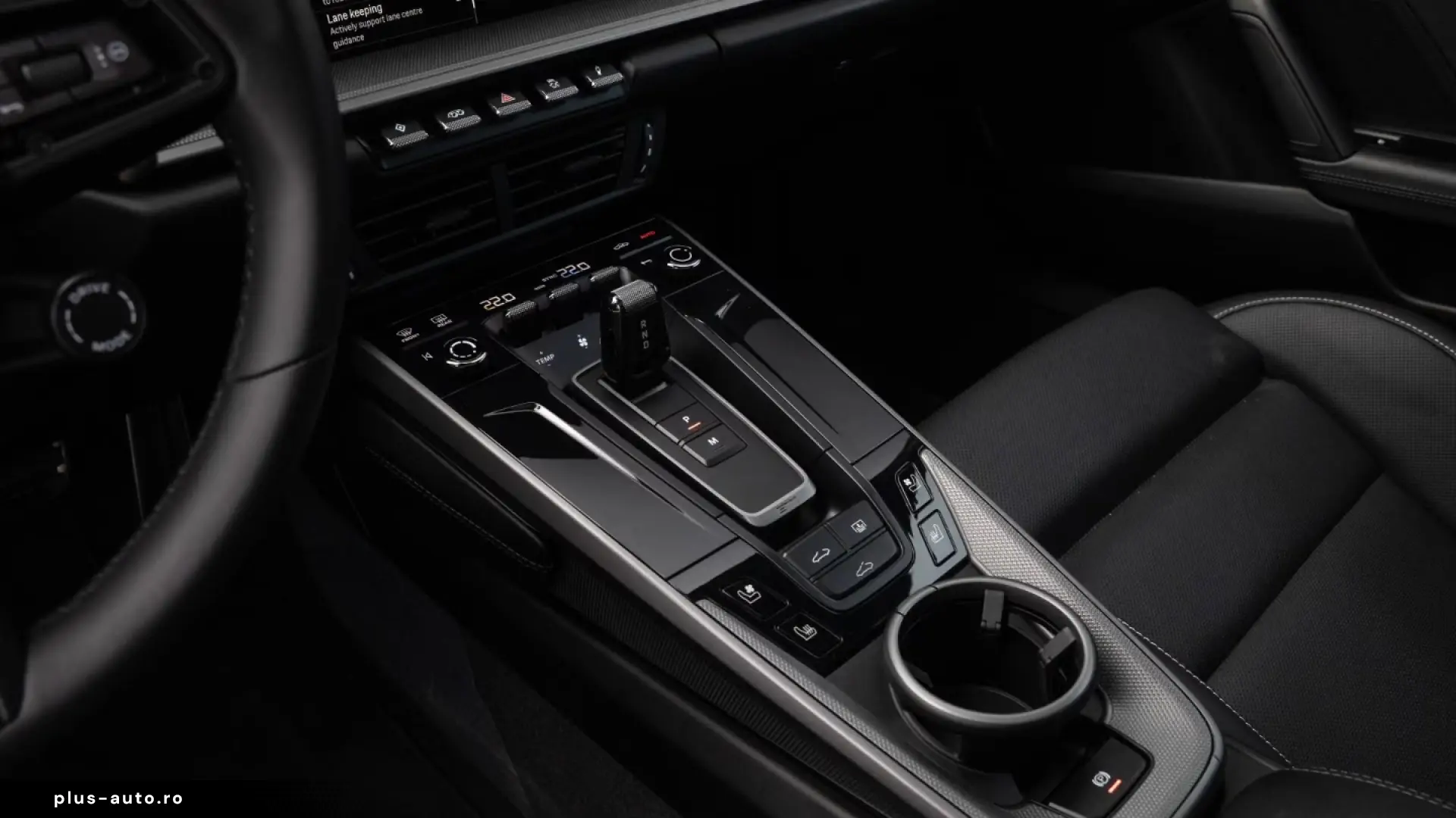 Porsche 992 992-2 911 Carrera SportDesign package BOSE