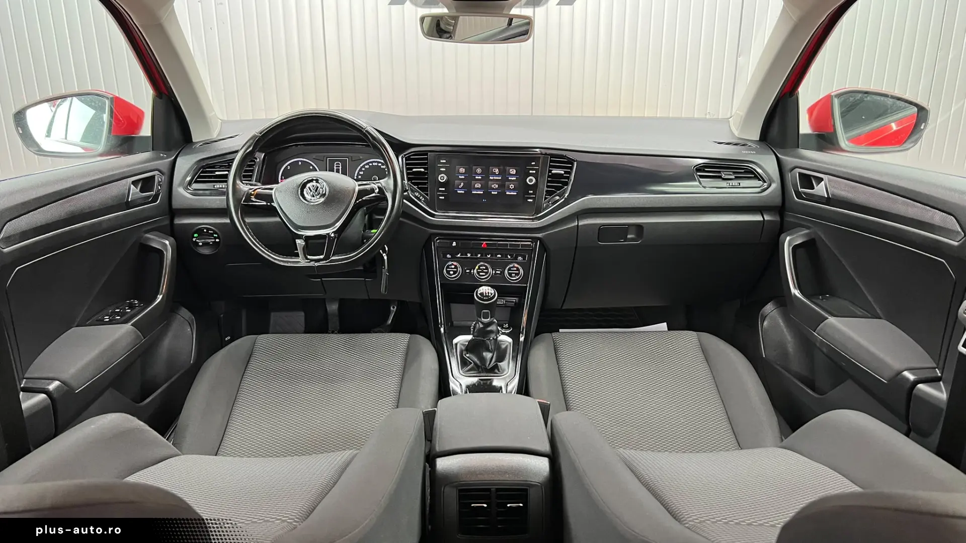 VW T-ROC  UNIC PROPRIETAR IN RO  2020  1598D 115 CP EURO6