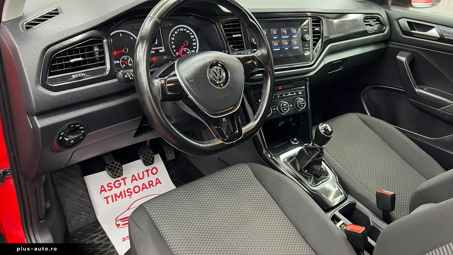 VW T-ROC  UNIC PROPRIETAR IN RO  2020  1598D 115 CP EURO6