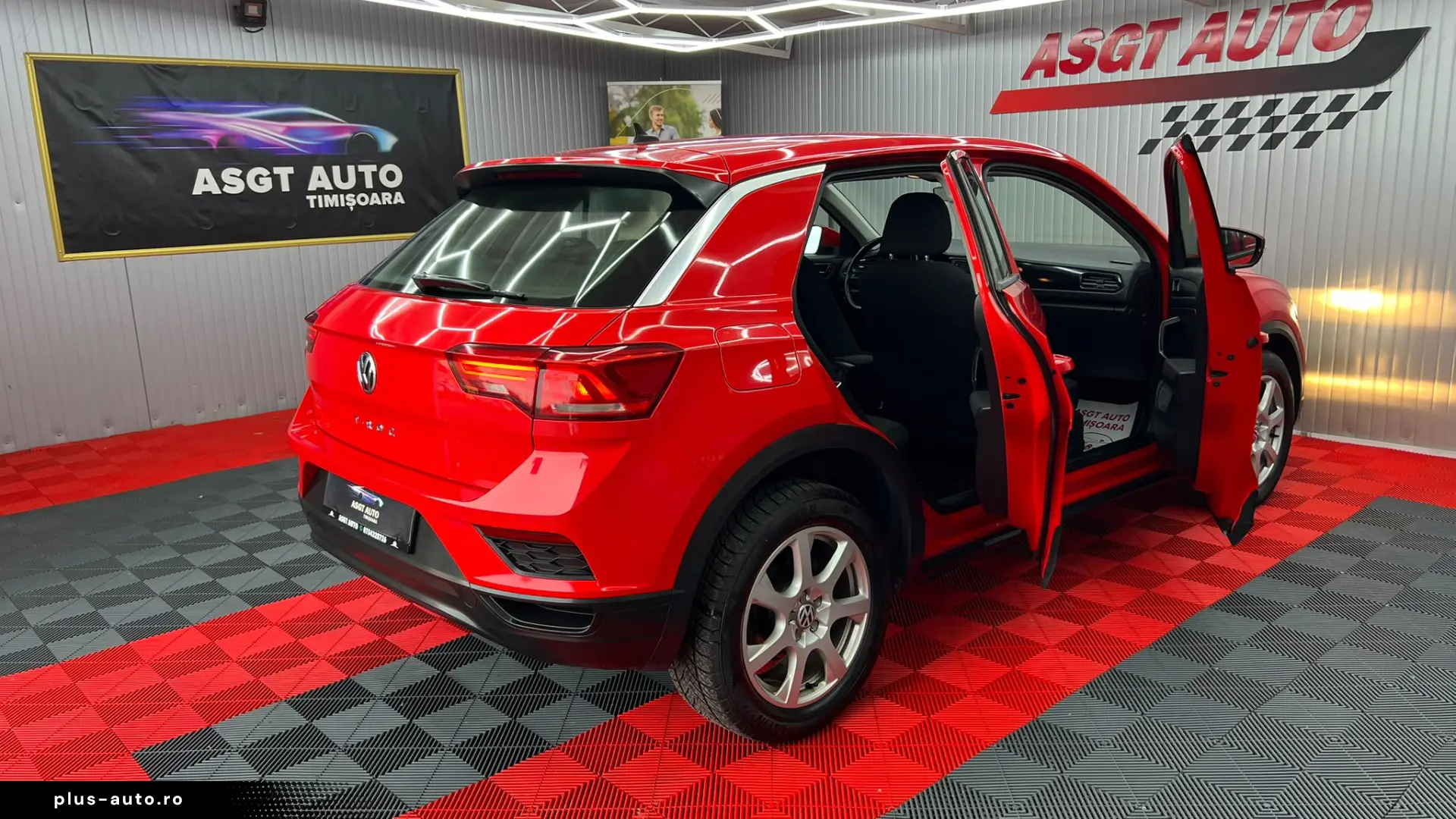 VW T-ROC  UNIC PROPRIETAR IN RO  2020  1598D 115 CP EURO6