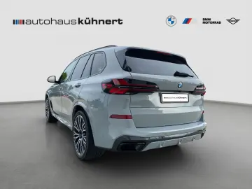 BMW X5 xDrive40d    M-Sport Pro Aktivlenk AHK Pano-D