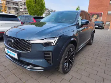 VOLVO XC90 T8 RECHARGE ULTRA BRIGHT MASSAGE