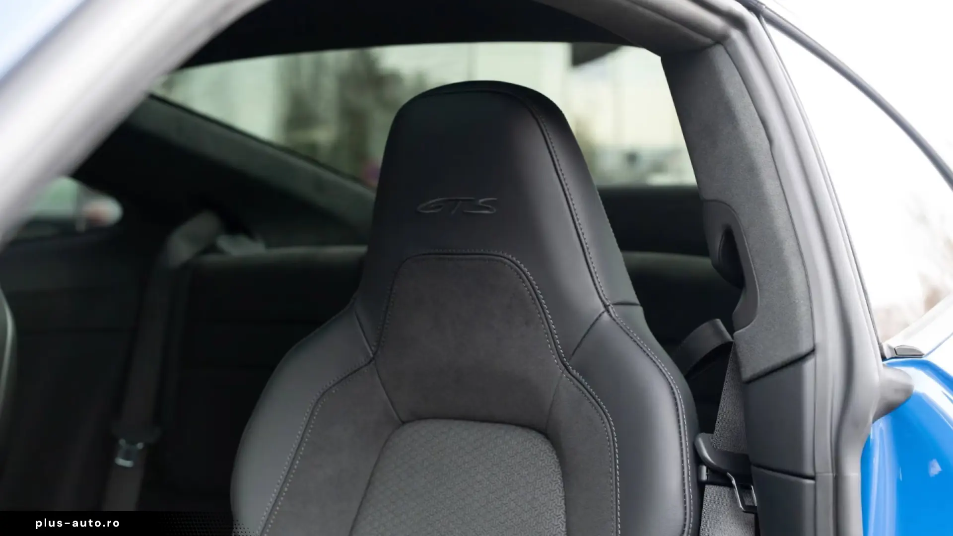 Porsche 992-2 (911) Carrera 4 GTS