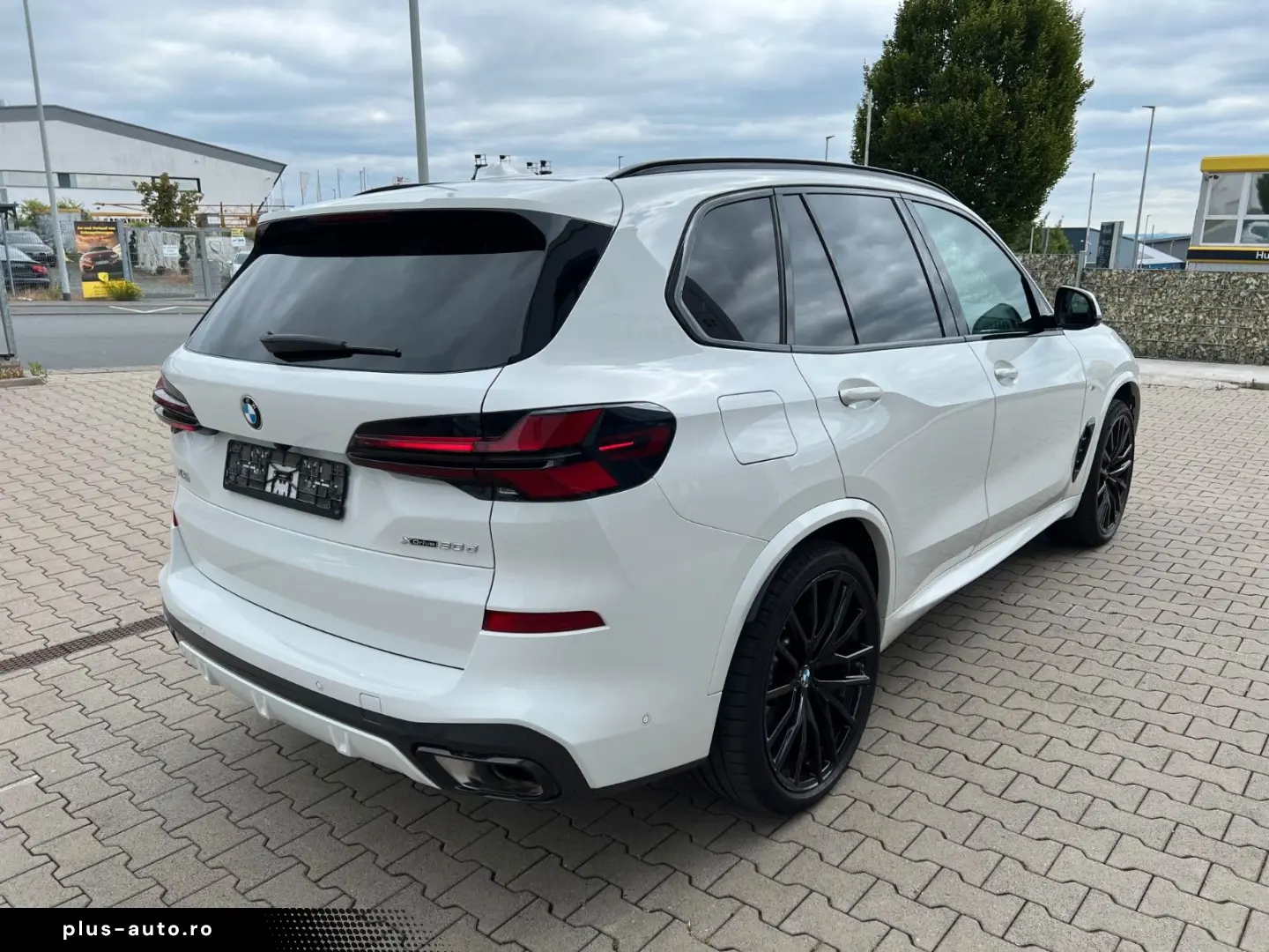 BMW X5 30 d xDrive M Sport  PRO HK Live   LED
