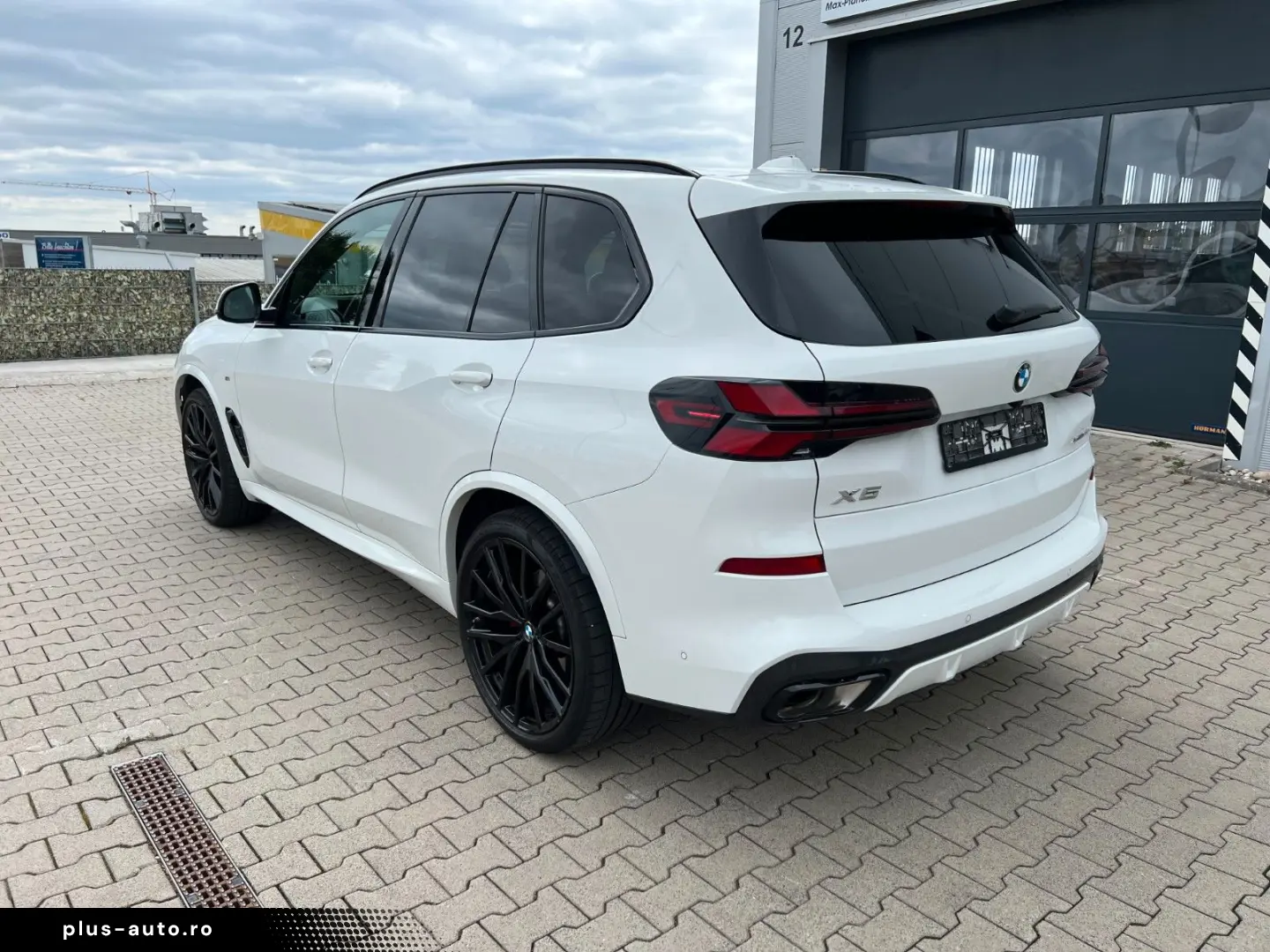 BMW X5 30 d xDrive M Sport  PRO HK Live   LED
