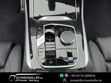 BMW X5 30 d xDrive M Sport LUFT AHK PANORAMA H&K 22