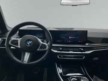 BMW X5 30d M Sport xDrive HUD AHK Panorama Navi ACC