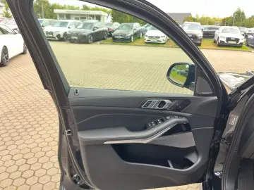 BMW X5 30d M Sport xDrive HUD AHK Panorama Navi ACC