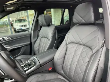 BMW X5 30d M Sport xDrive HUD AHK Panorama Navi ACC