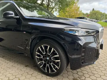 BMW X5 30d M Sport xDrive HUD AHK Panorama Navi ACC
