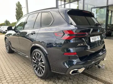 BMW X5 30d M Sport xDrive HUD AHK Panorama Navi ACC