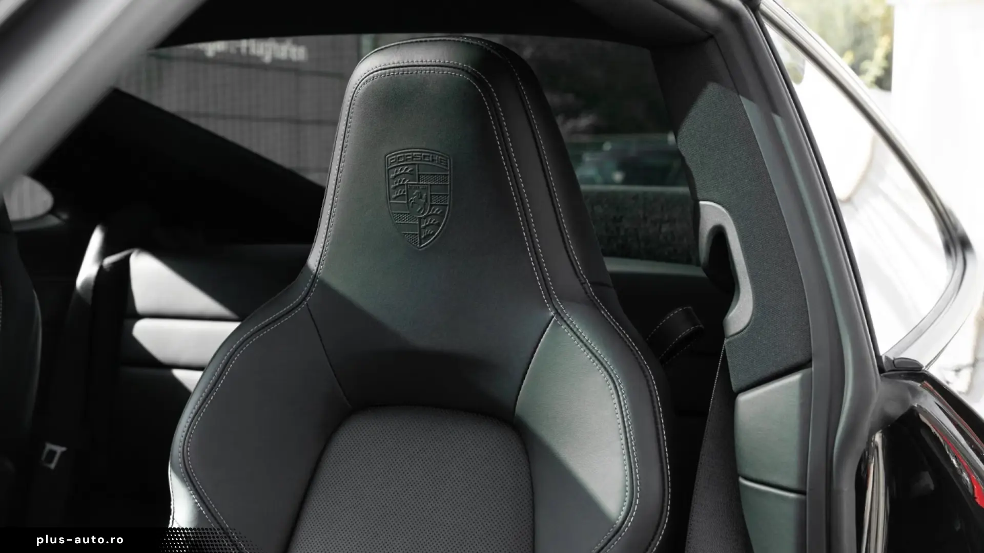 Porsche 992 992-2 911 Carrera Sport Chrono Package BOSE