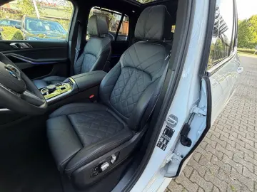 BMW X5 xDrive30d M Sport Pro Luft Pano AHK Sthzg h&k