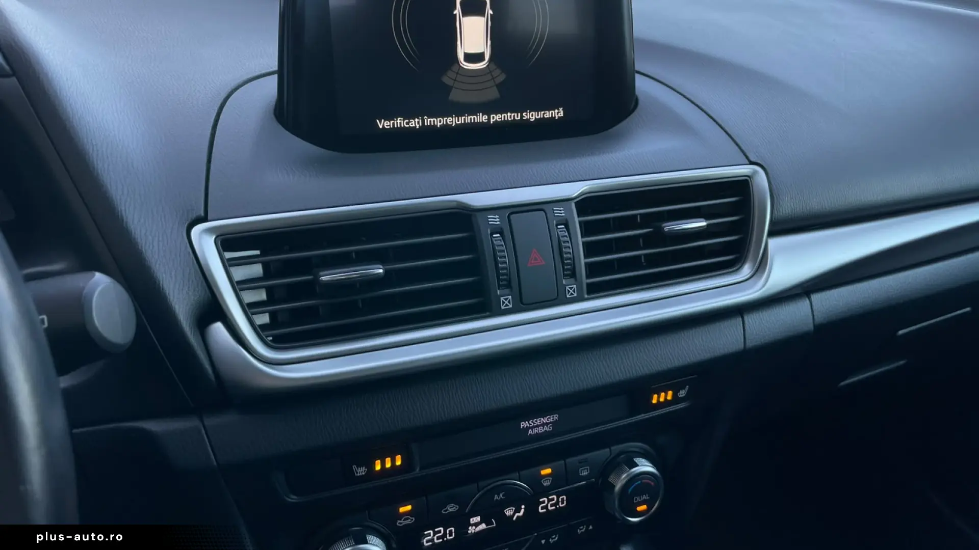 Mazda 3 Exclusive-Line