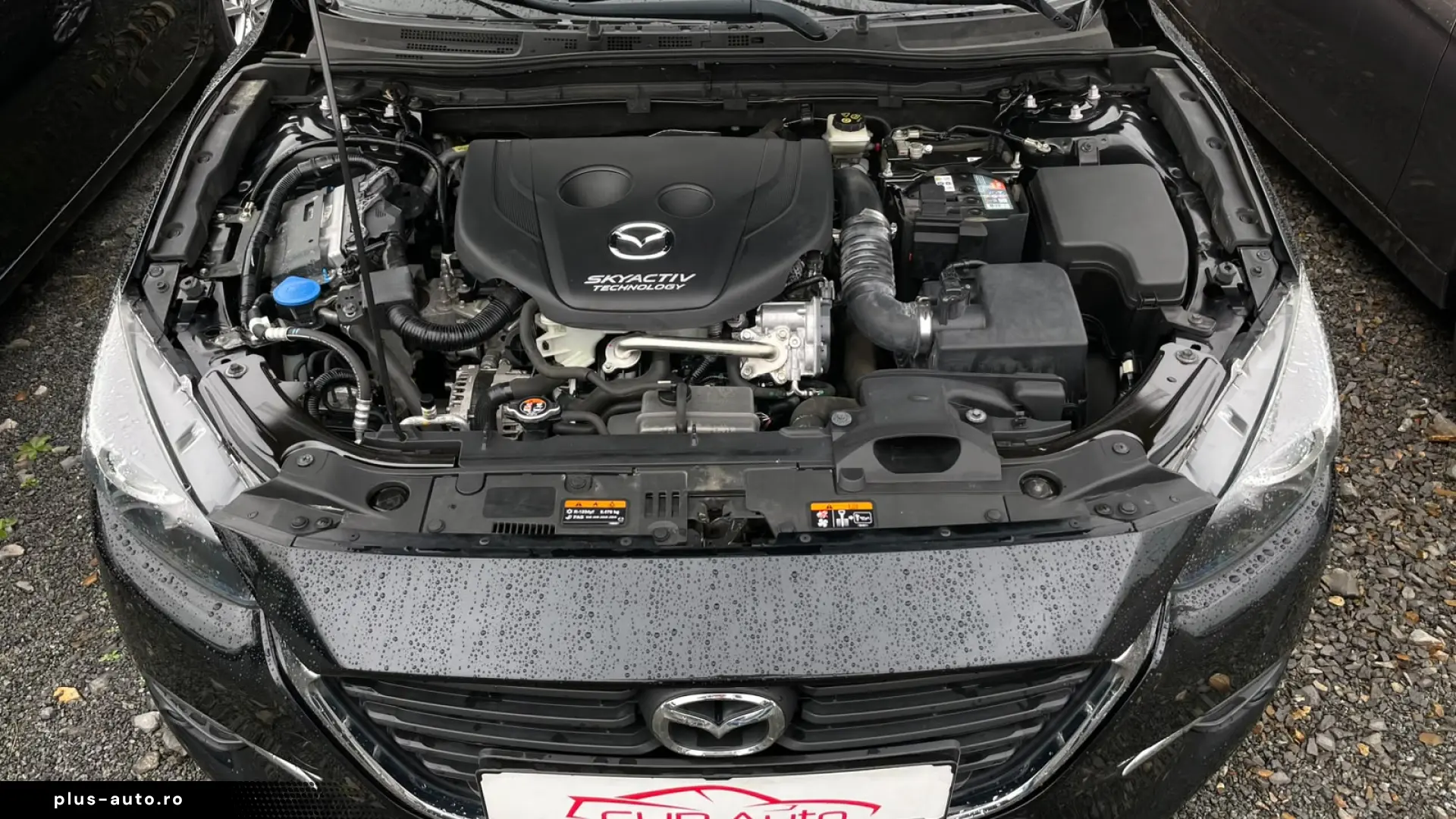 Mazda 3 Exclusive-Line