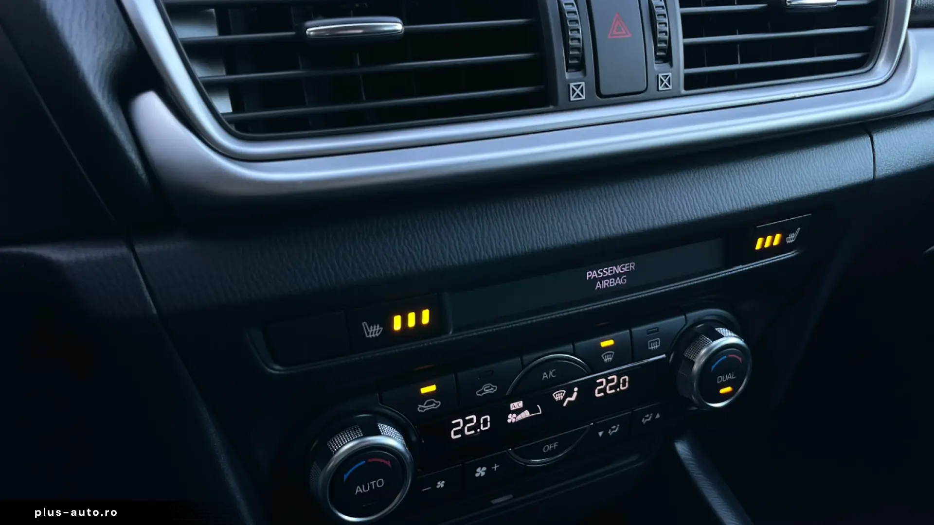 Mazda 3 Exclusive-Line