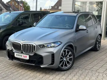 BMW X5 xDrive50e M SPORT KLIMASITZ PANO SOFT DAP PAP
