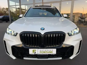 BMW X5 40d M Sport HUD 22  AHK Pano Leder Shadow