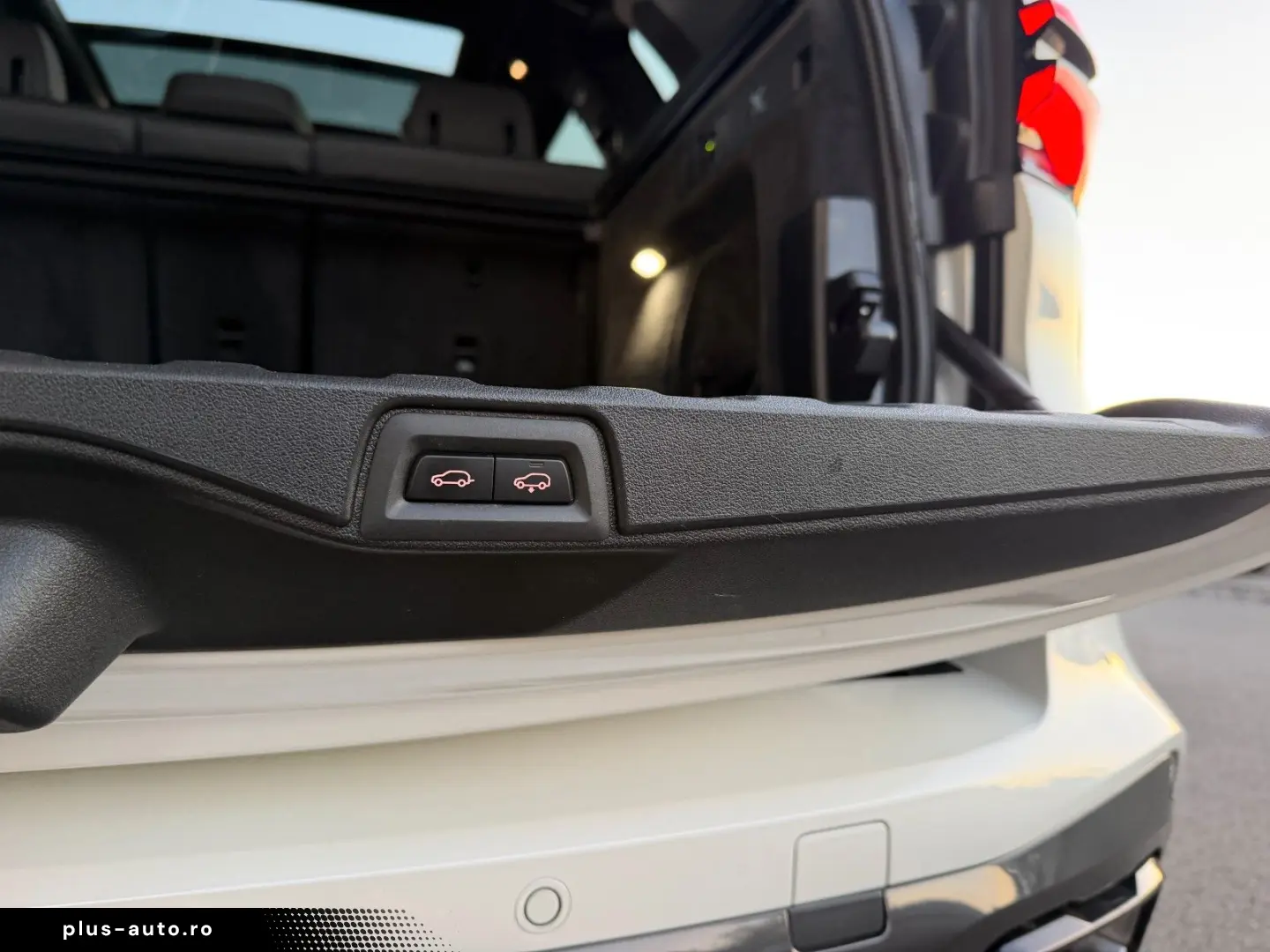 BMW X5 40d M Sport HUD 22  AHK Pano Leder Shadow