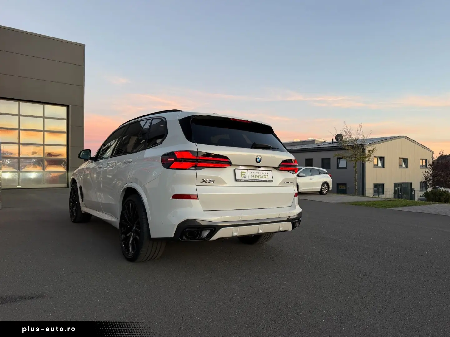 BMW X5 40d M Sport HUD 22  AHK Pano Leder Shadow
