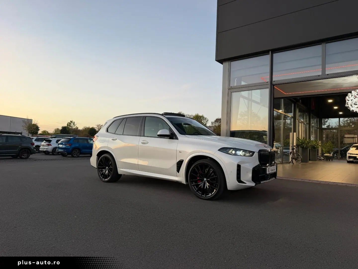BMW X5 40d M Sport HUD 22  AHK Pano Leder Shadow