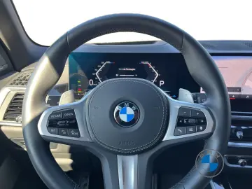 BMW X5 xDrive30d M Sport 21  Sthzg. Pano AHK DA Prof