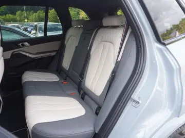 BMW X5 xDrive30d M Sport Pro AHK Massage ACC 360Kame
