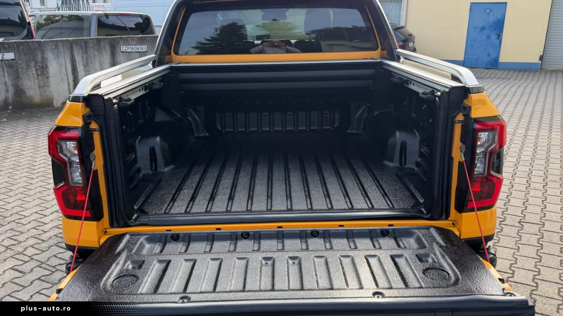 FORD RANGER WILDTRAK   3.0 V6 DIESEL • 241 CP